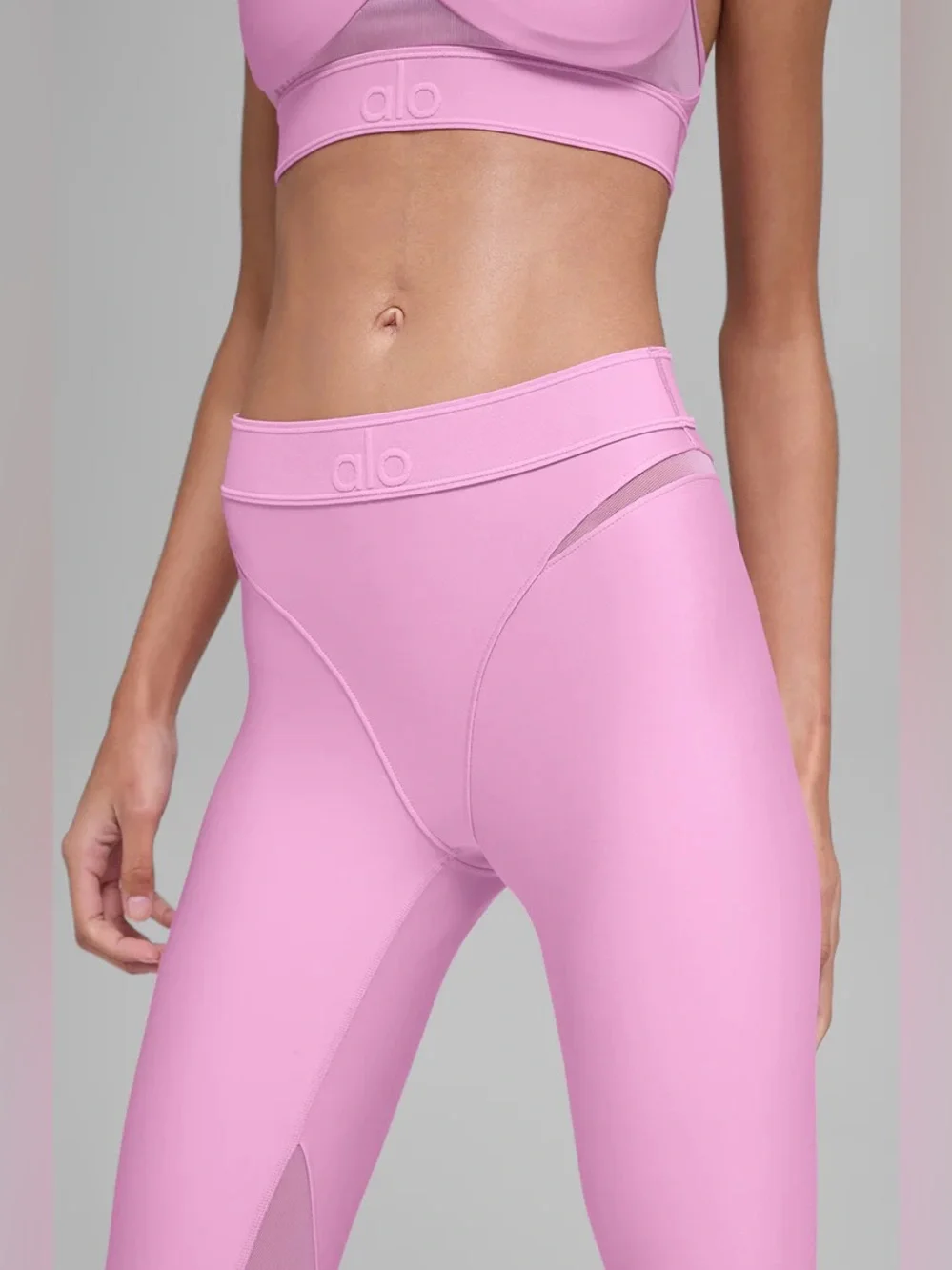 ALO Yoga new tags